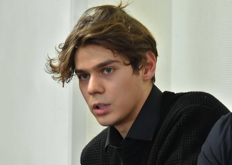 Эюб Фараджев