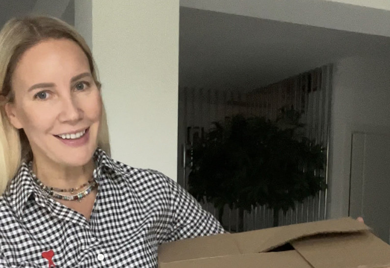 Елена Летучая, Зара, Ольга Погодина и другие звезды поддержали акцию «Добро до двери»