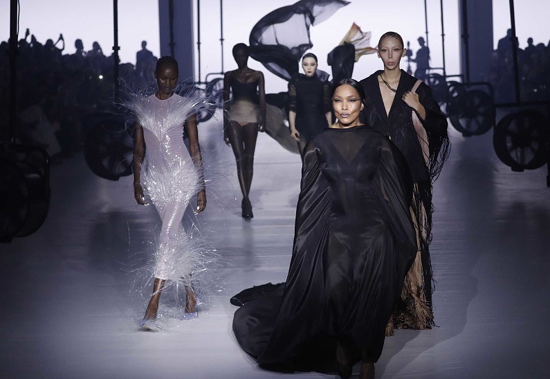 Неделя моды в Париже: взгляд изнутри от эксперта Ольги Лефферс