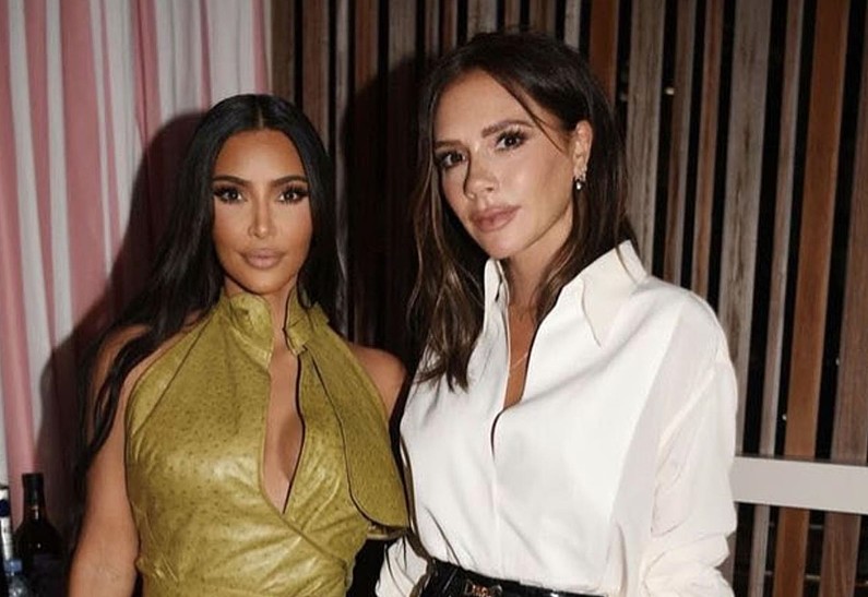 Пош Спайс: Ким Кардашьян могла занять место Виктории Бекхэм в группе Spice Girls