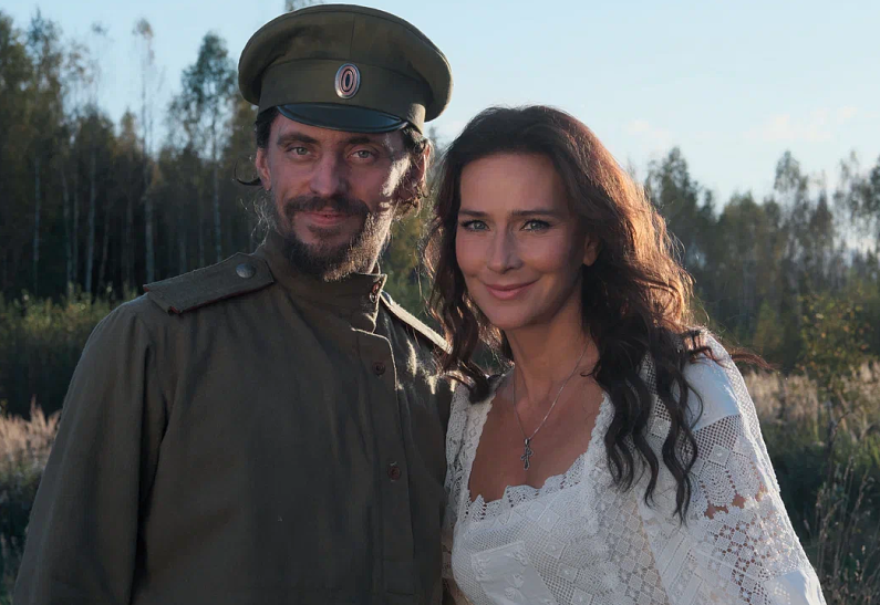 «Всем и каждому»: Елена Север представила клип с Сергеем Полуниным