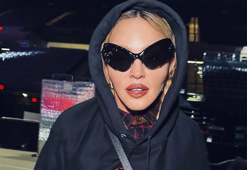 «Мне дали еще один шанс»: Мадонна со слезами на глазах рассказала о своей болезни