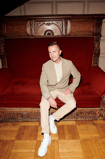 Денис Казьмин, шеф-редактор ok-magazine.ru