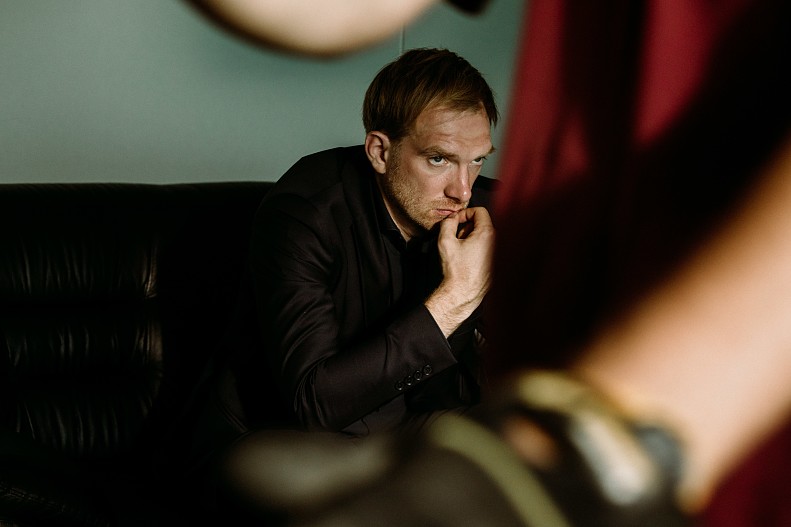 Андрей Бурковский