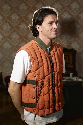 Арсений Попов