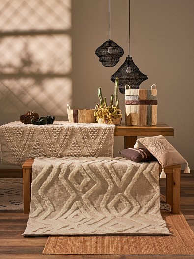 Приятно, когда вкусы сходятся — например, выясняется, что всей семье нравятся джутовые ковры из коллекции Ethnic