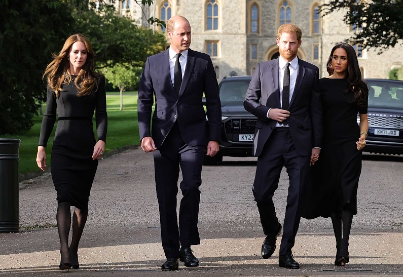 Принц Уильям и Кейт Миддлтон переживают переломный момент из-за лицемерия принца Гарри и Меган Маркл