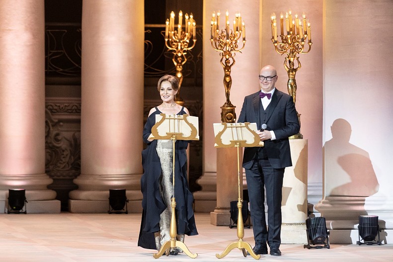 Сати Спивакова (украшения Mercury) и Юлиан Макаров