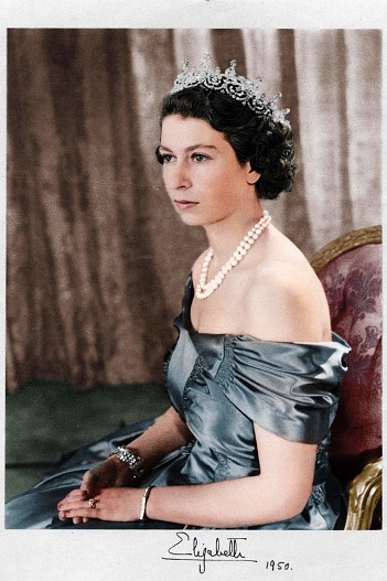 Елизавета II