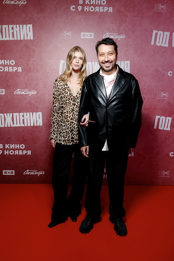 Константин Анисимов с супругой