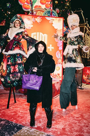 Полина Книна