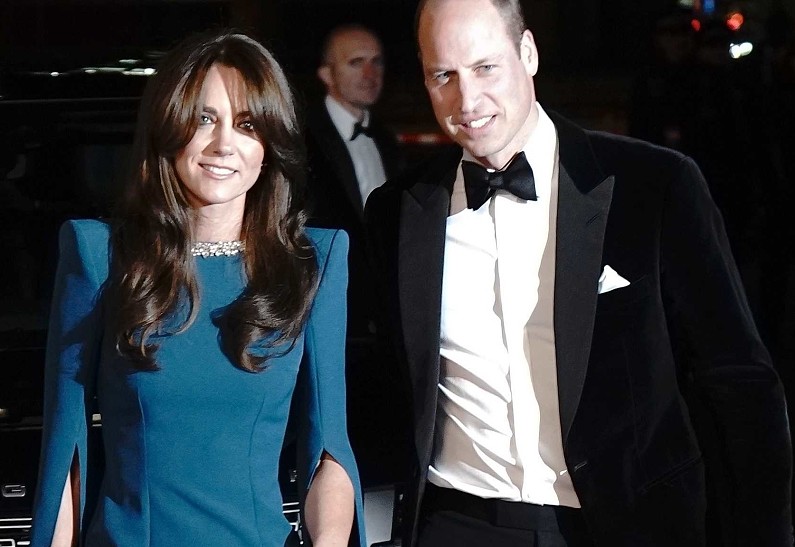 Что на самом деле принц Уильям и Кейт Миддлтон хотели сказать миру новой рождественской открыткой