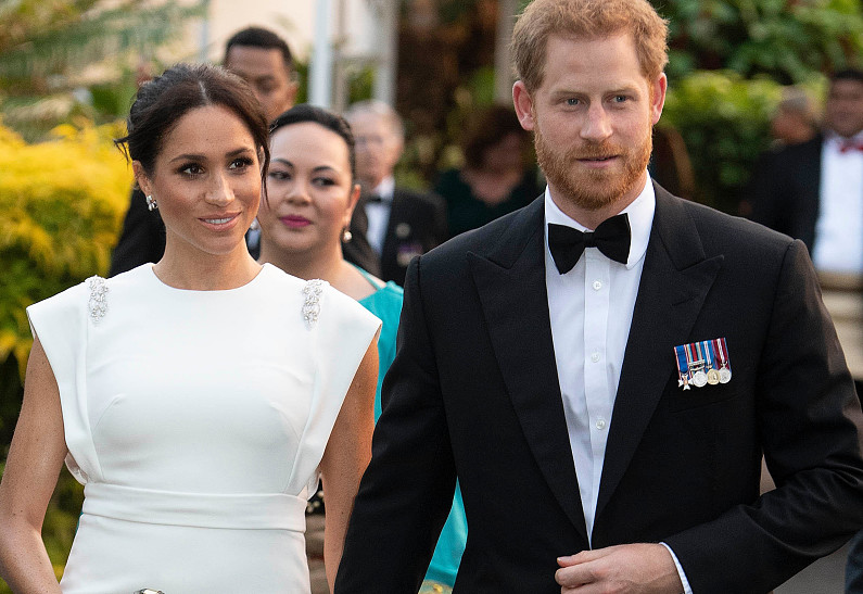 Принц Гарри и Меган Маркл представили свою рождественскую открытку и привели в ярость поклонников