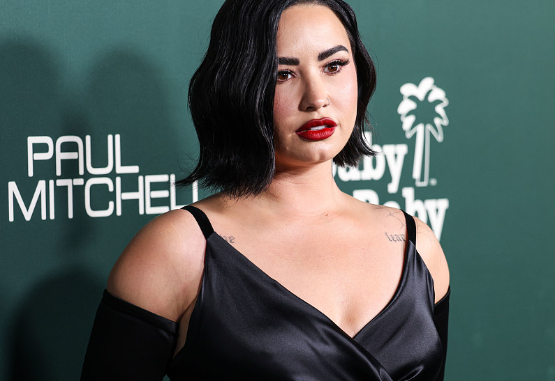 Деми Ловато получила предложение руки и сердца от своего возлюбленного