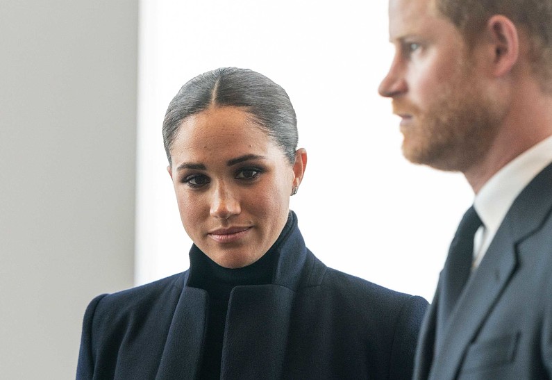 Принц Гарри и Меган Маркл всё же не приедут в Великобританию на Рождество