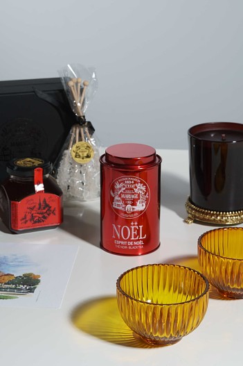 Набор Mariage Frères: чай и чайное желе в подарочной коробке бренда (9 500 рублей)