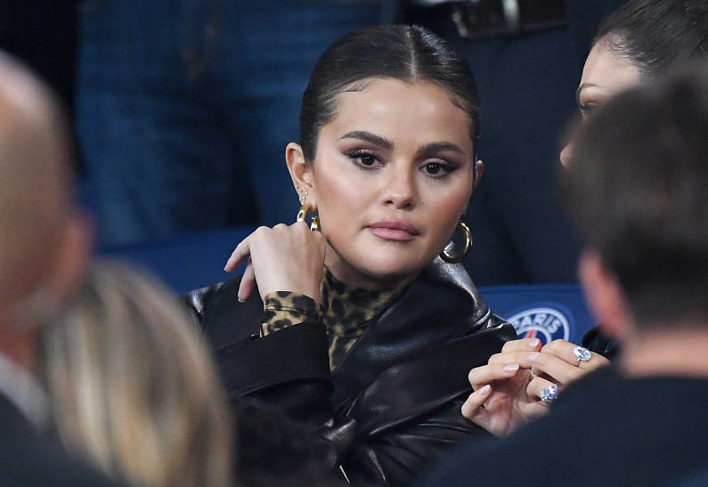 Селена Гомес рассказала о своих отношениях с музыкальным продюсером