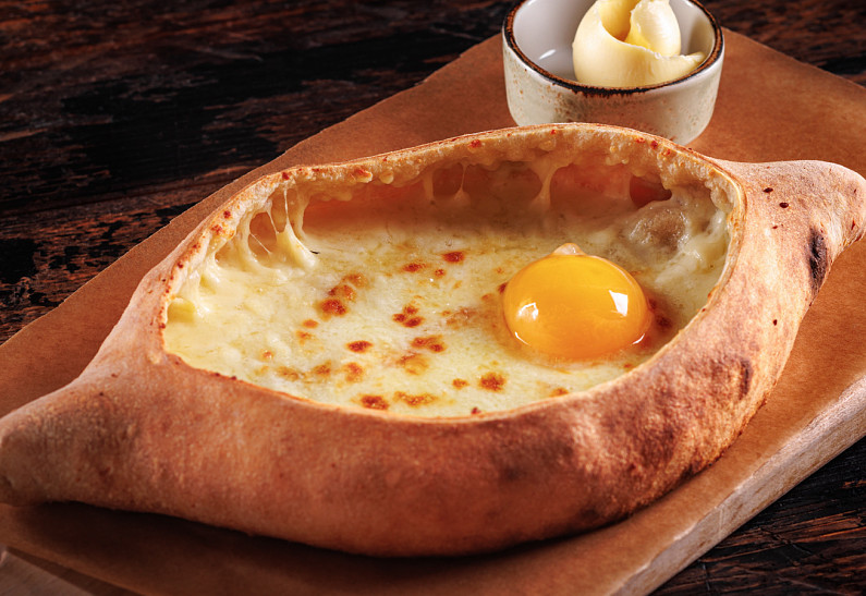 А впереди еще три дня и три ночи: ресторанный гид по заведениям Сочи с теплым приемом и московским сервисом