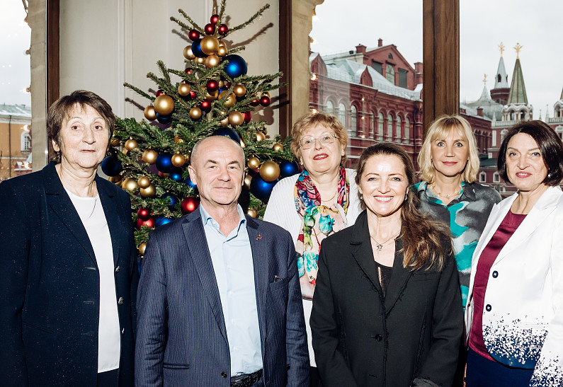 Фонд «Дополнительное время» провел благотворительный бранч