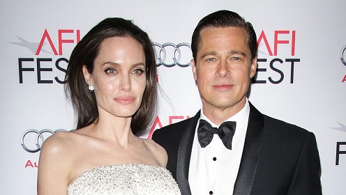 «Коварная натура»: Брэд Питт обвинил Анджелину Джоли в том, что она подтолкнула сына на унизительный поступок