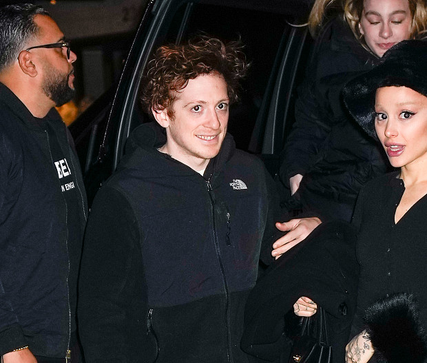 Итан Слейтер и Ариана Гранде