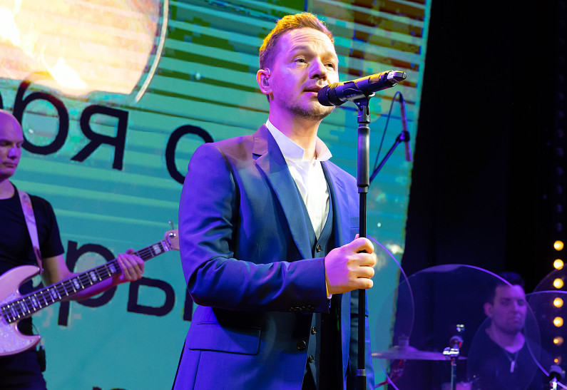 Финалист третьей «Фабрики звёзд» Александр Киреев выступил с долгожданным концертом