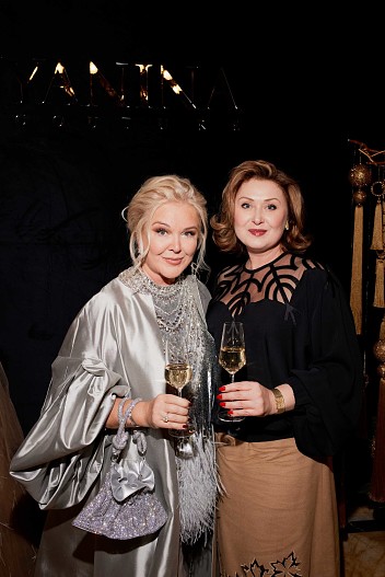 Юлия Янина и Елена Ищеева