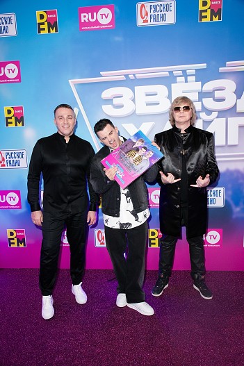 группа «ИВАНУШКИ INTERNATIONAL»