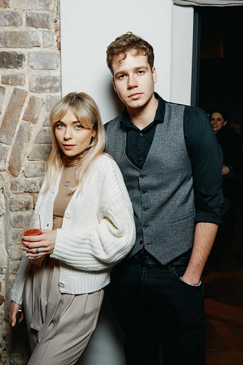 Анастасия Крылова, Кузьма Сапрыкин