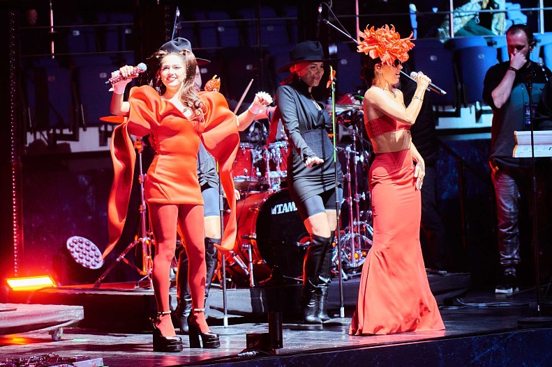 Алина Загитова и Zivert