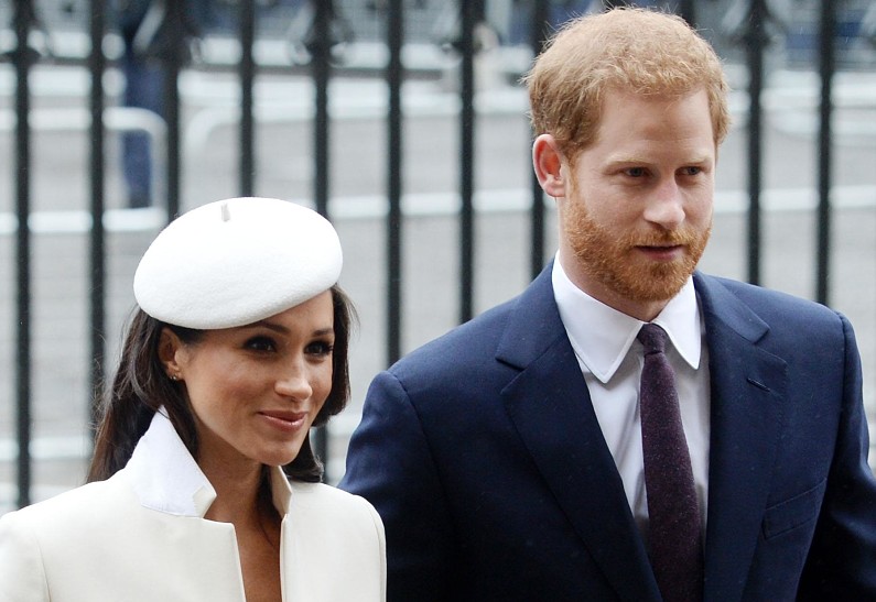 Кто примет финальное решение о приезде принца Гарри и Меган Маркл на коронацию? Рассказываем!
