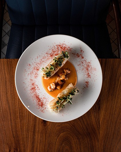 Рисовые блины с креветкой и соленым манго