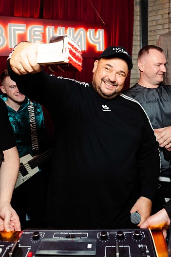 Сергей Жуков