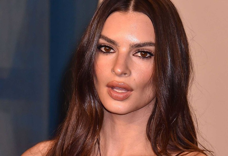 Вернулась к бывшему: Эмили Ратаковски сходила на свидании с диджеем Орацио Риспо?