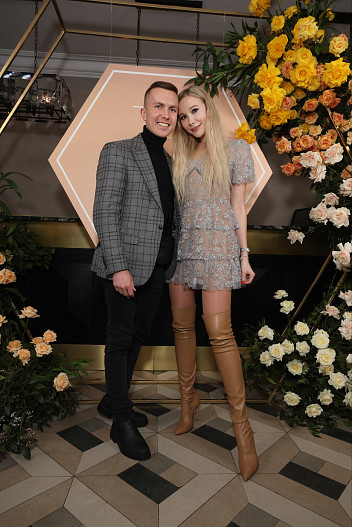 Шеф-редактор ok-magazine.ru Денис Казьмин и Марина Ермошкина