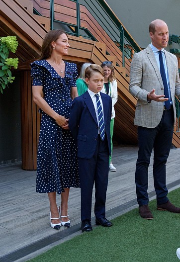 Кейт Миддлтон, принц Джордж и принц Уильям