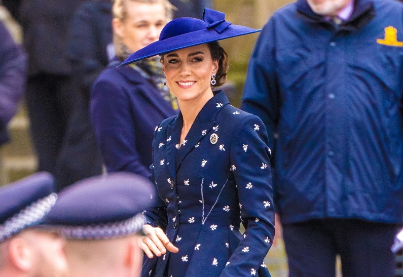 Кейт Миддлтон публично уколола Меган Маркл, указав на ее место