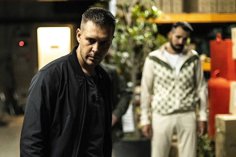 Милош Бикович