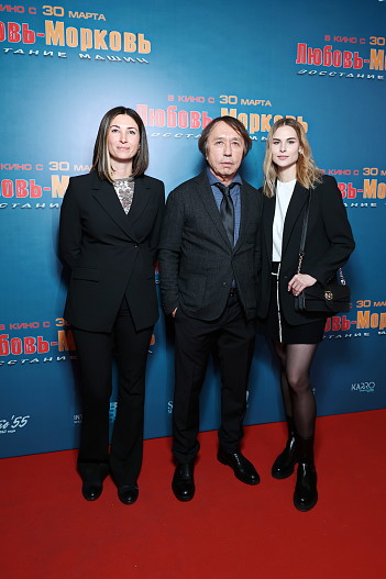 Наталия Клибанова, Ренат Давлетьяров, Варвара Комарова