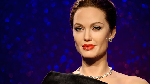 Анджелину Джоли заметили на свидании с миллиардером Ротшильдом