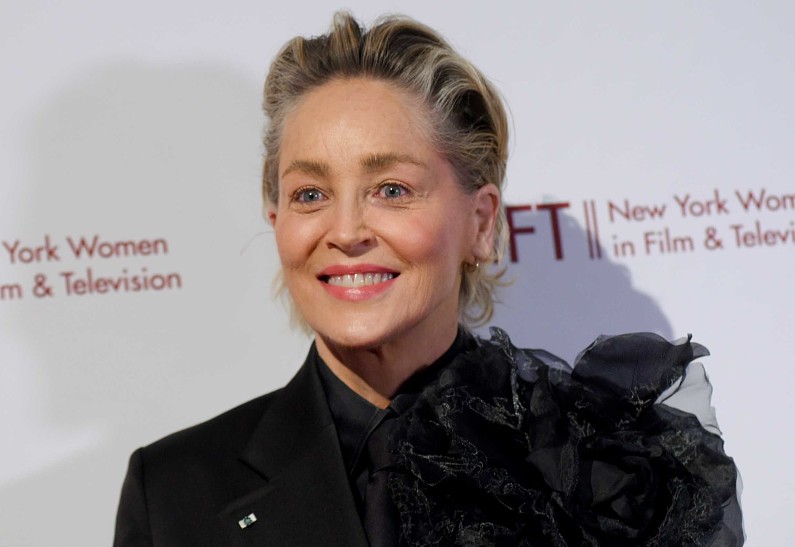 Шэрон Стоун подверглась унижениям во время съемок фильма «Основной инстинкт»