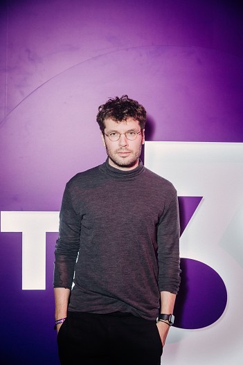 Павел Артемьев