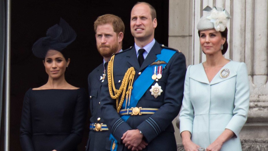 На грани: принц Гарри и Меган Маркл стремительно теряют рейтинги перед коронацией Карла III