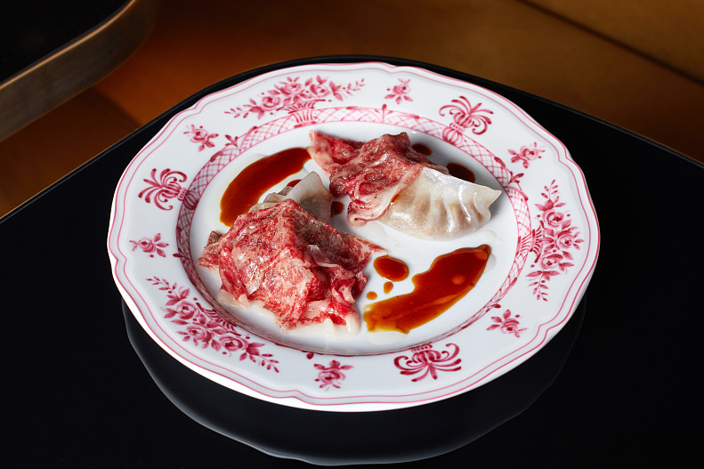 Дим сам с шиитаке и вагю