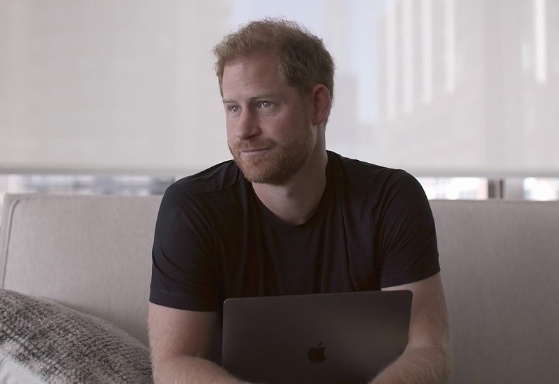 Принц Гарри оскорбил покойную бабушку Елизавету II. И вот каким образом!