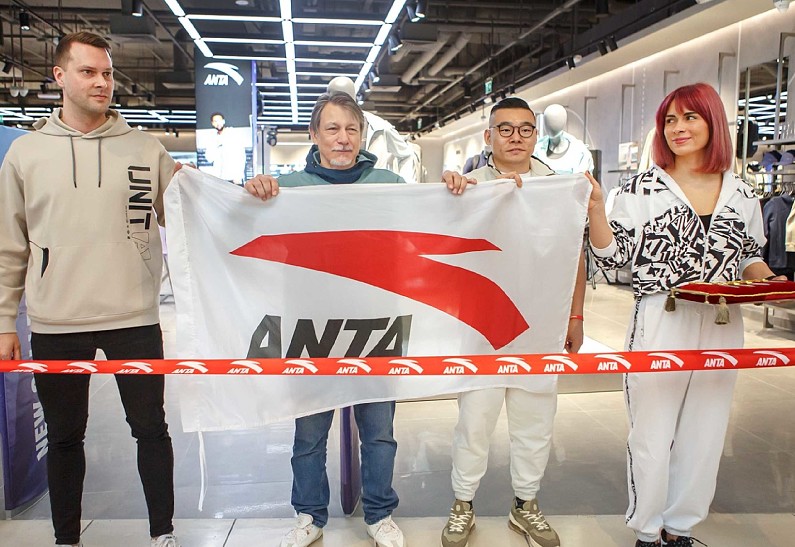 Бренд ANTA открыл свой самый большой флагманский магазин в России