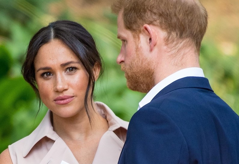 Меган Маркл ответила на слухи о ее обиде на Карла III