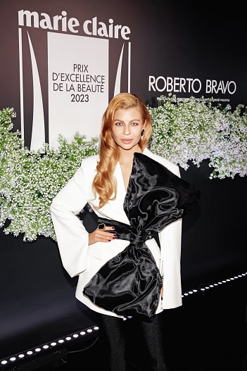 Лина Дембикова