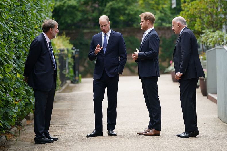 Принц Уильям, принц Гарри