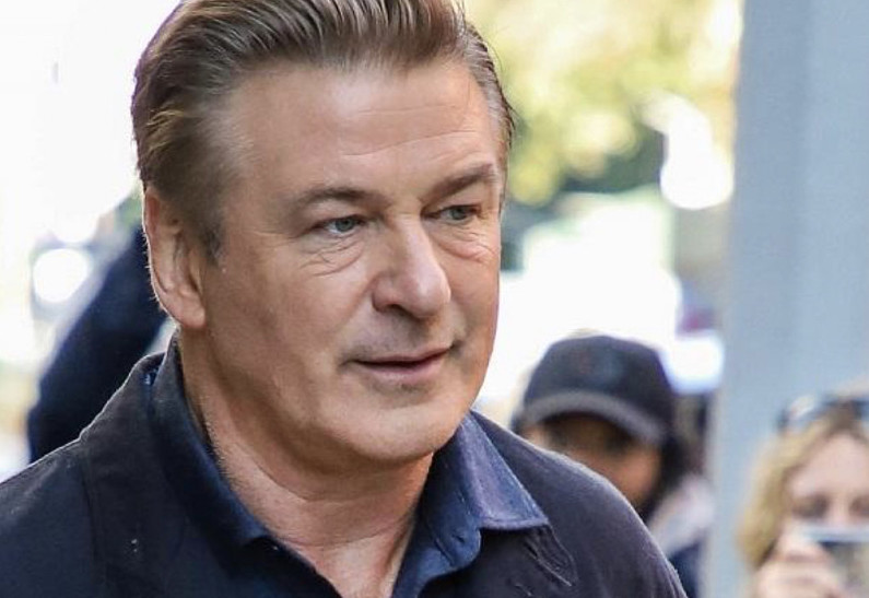 Сцену перестрелки с Алеком Болдуином вырезали из фильма «Ржавчина»